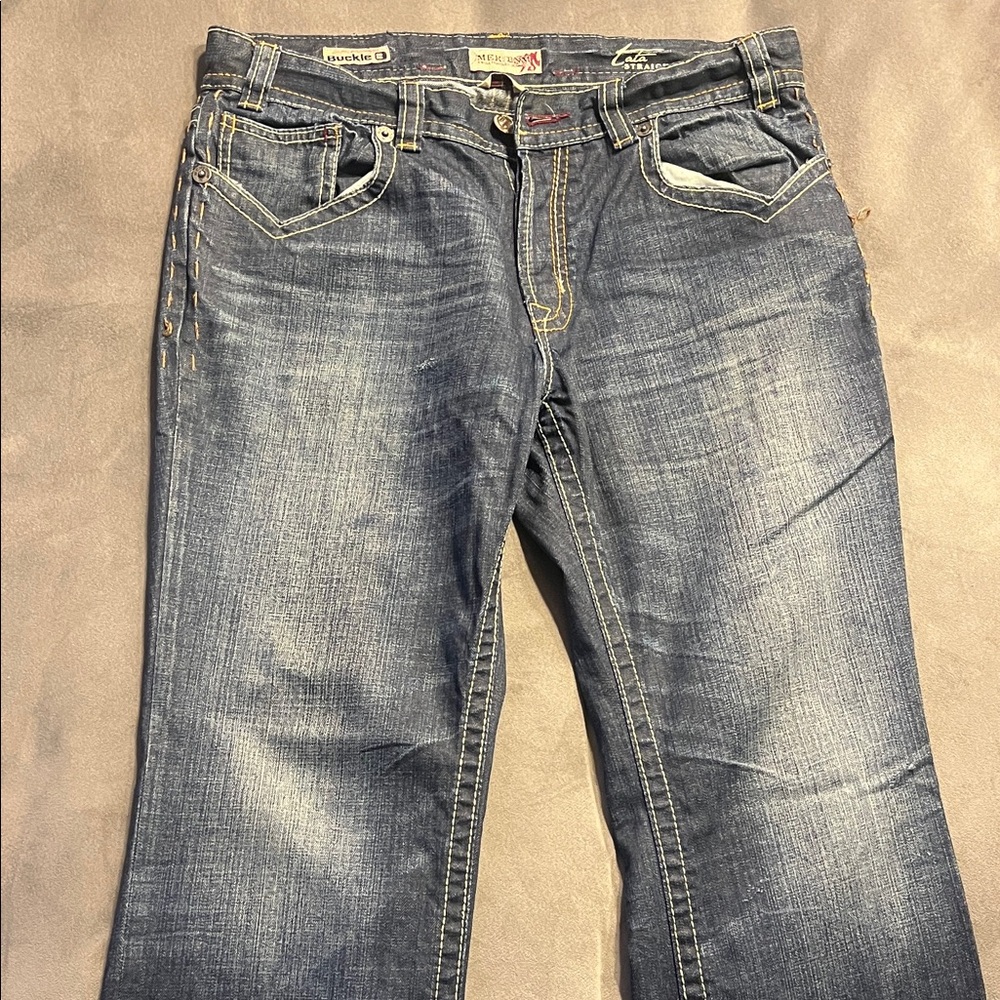 Men's Classic Indigo Straight Jeans